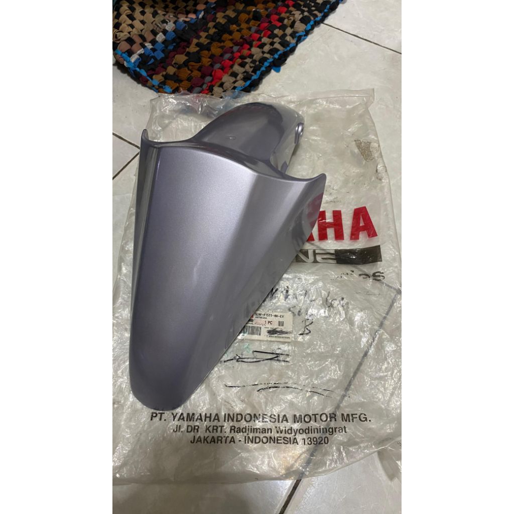 Spakbor Depan Nouvo Lele Original Silver Fender Front