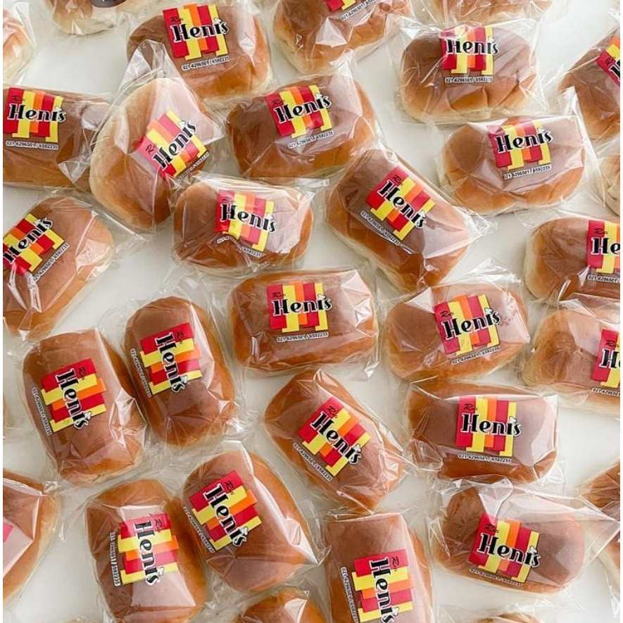 

Roti HENIS FRESH oleh oleh jakarta cemilan roti henis Roti HENIS Isi Baso Ayam Cokelat Keju Cokelat Keju Harga Satuan