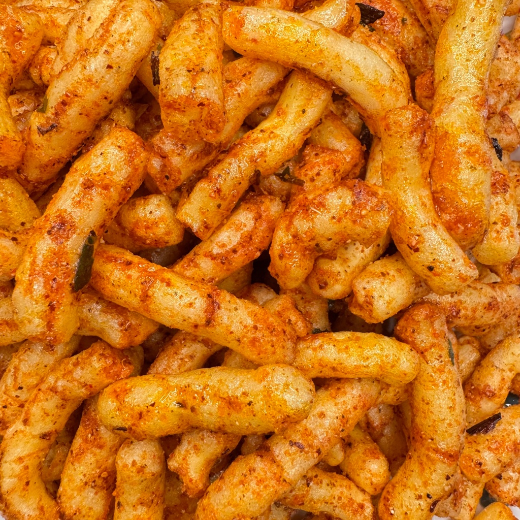 

Kerupuk Gurilem Pedas Gurih - Krupuk Sangrai Adoel Snack 400 gram