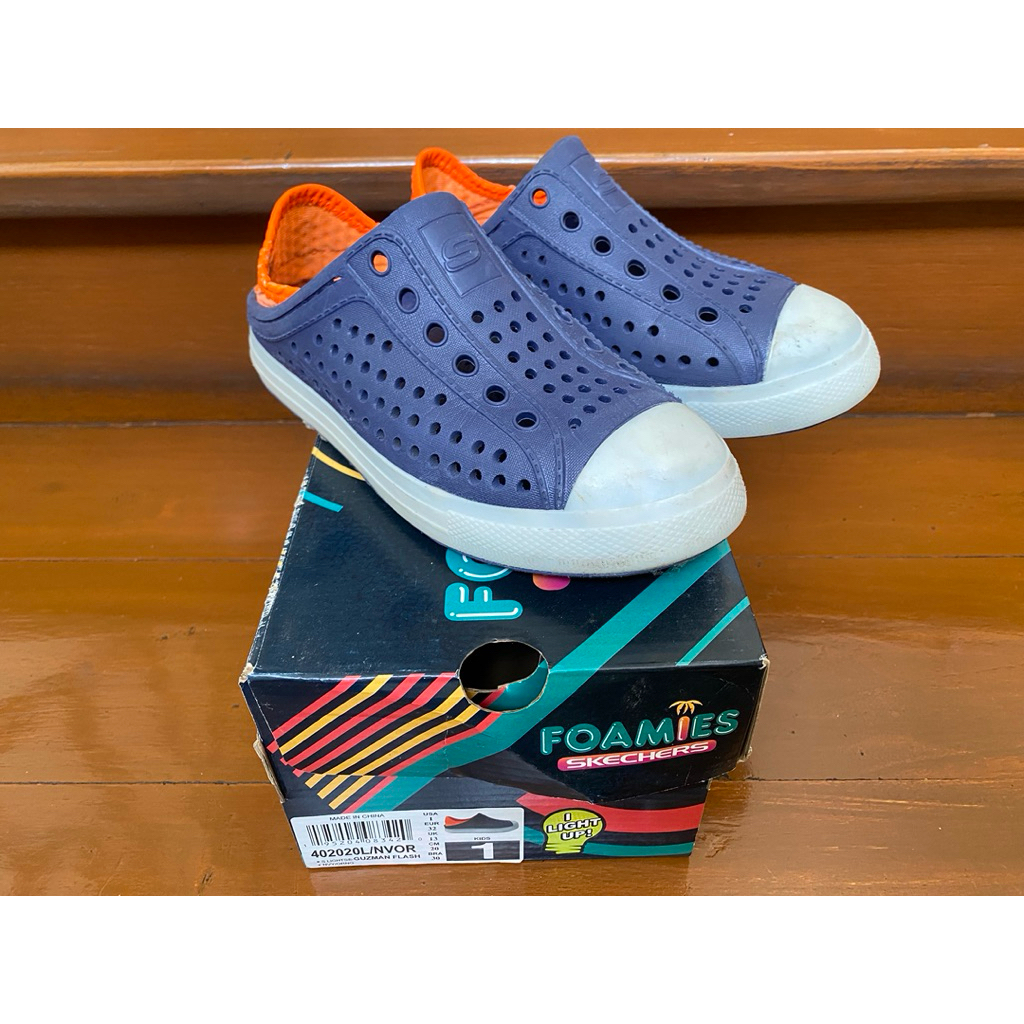 preloved skechers foamies