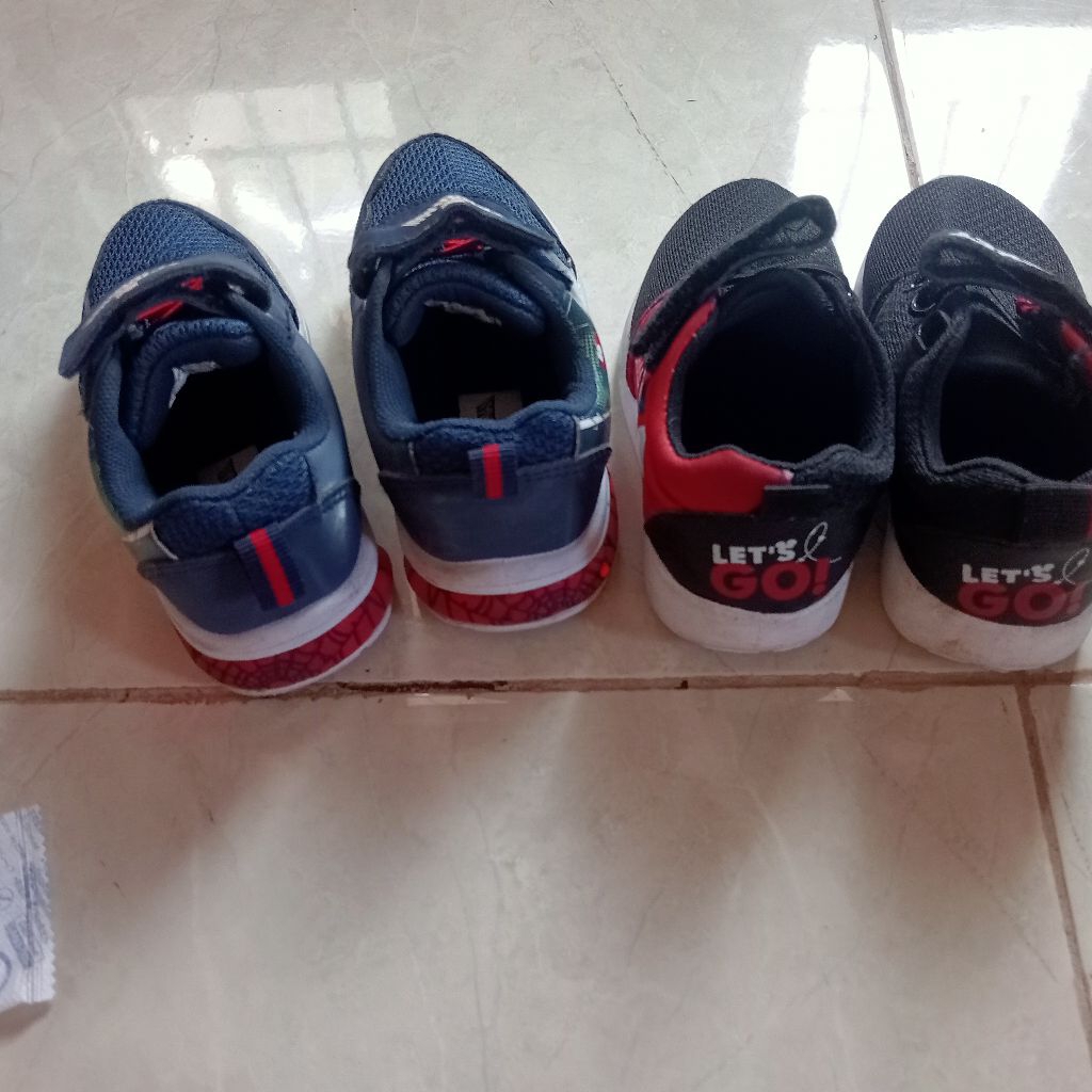 Preloved Sepatu Anak Cowok branded Marvel Spiderman, Preloved sepatu anak laki laki branded Marvel S