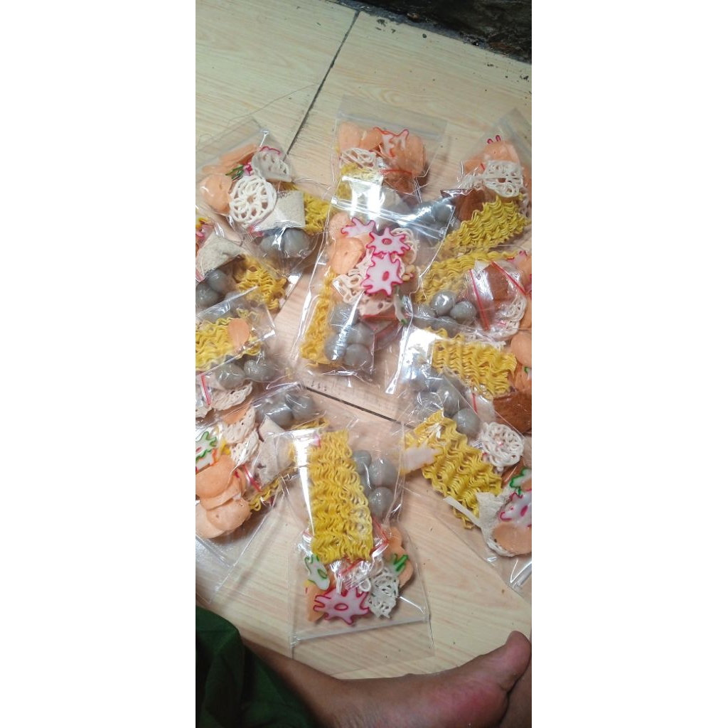 

seblak instan boci,cuanki,siomay