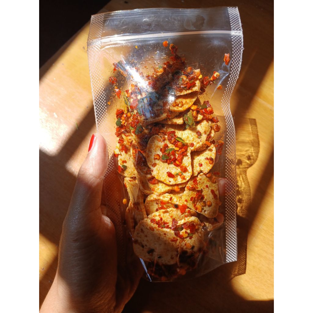 

camilan pedas daun jeruk basreng pipih basreng koinkemasan 100gr