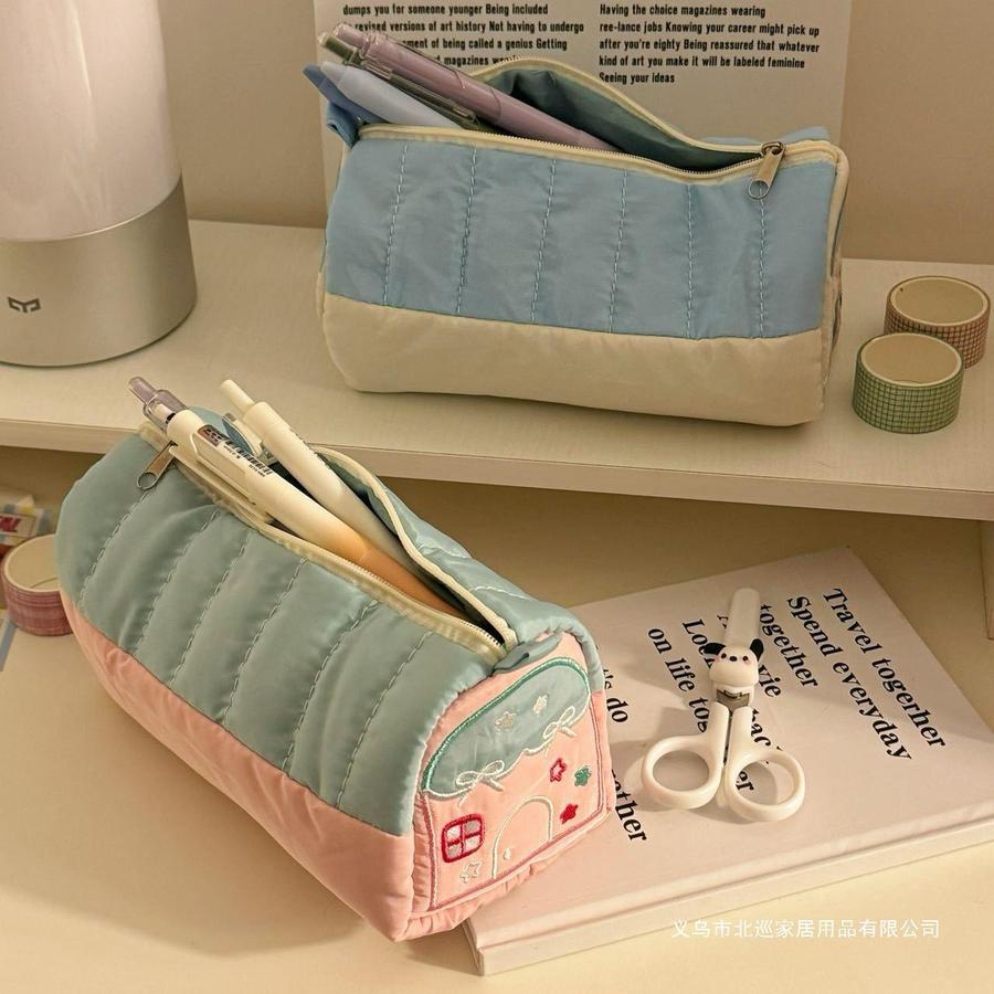 

Pencil Case Kotak Pensil Stationery Anak Seolah Kotak Pensil Empuk Motif Gambar House Alat Tulis