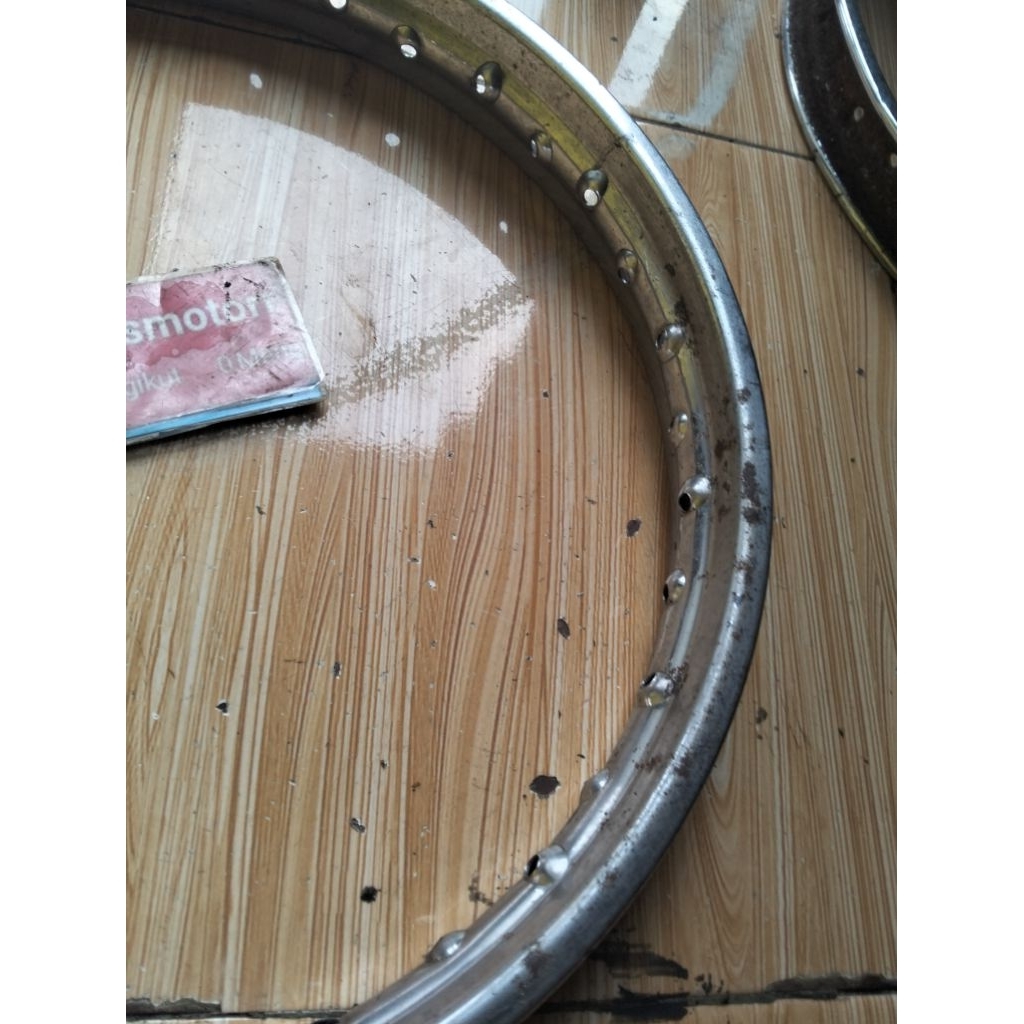 pelek besi bekas motor ring 17 buat gerobak