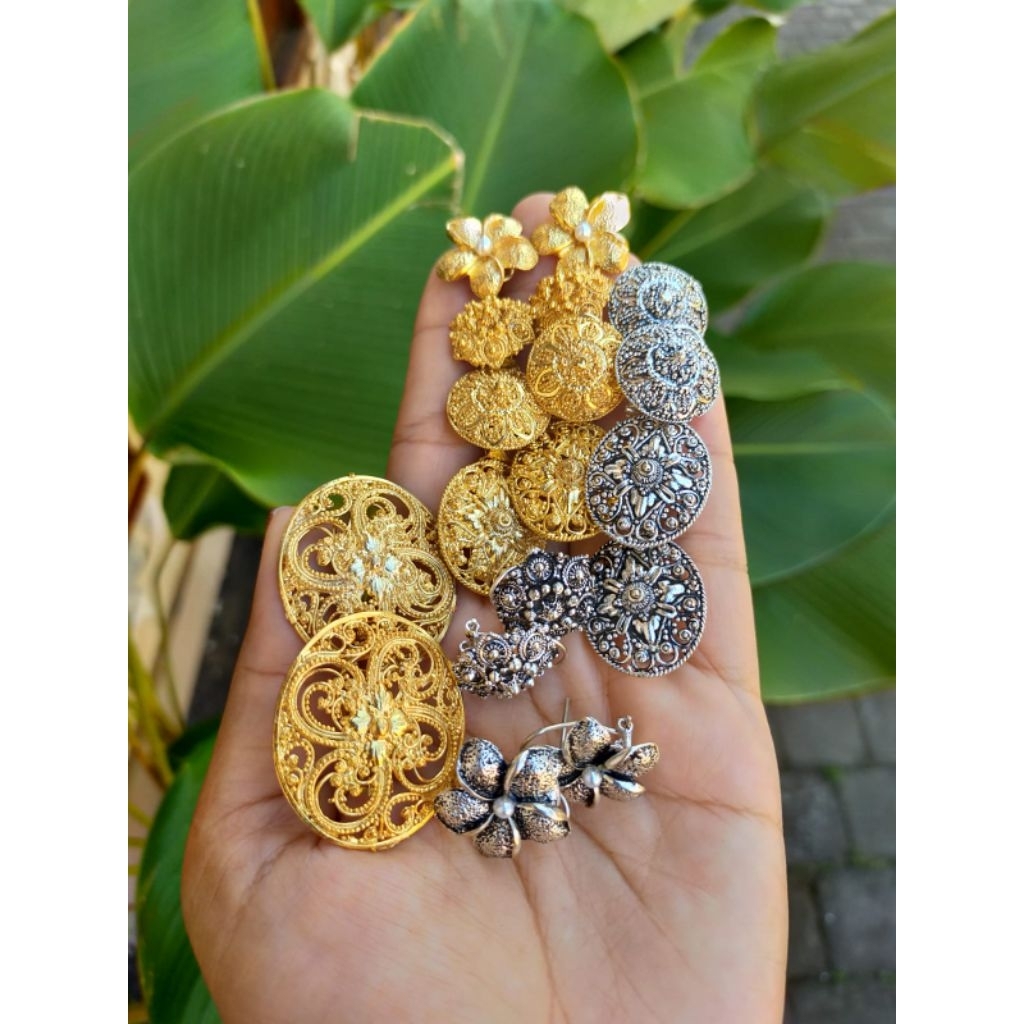 giwang clip alpaka bali kerawang lapis emas