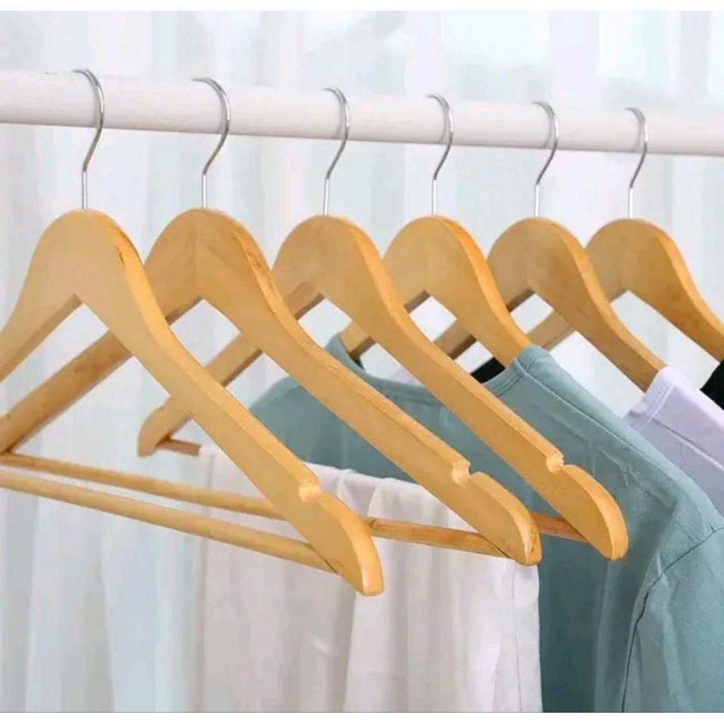 Hanger Kayu Aesthetic / Hanger Kayu Baju Dewasa Tahan Rayap