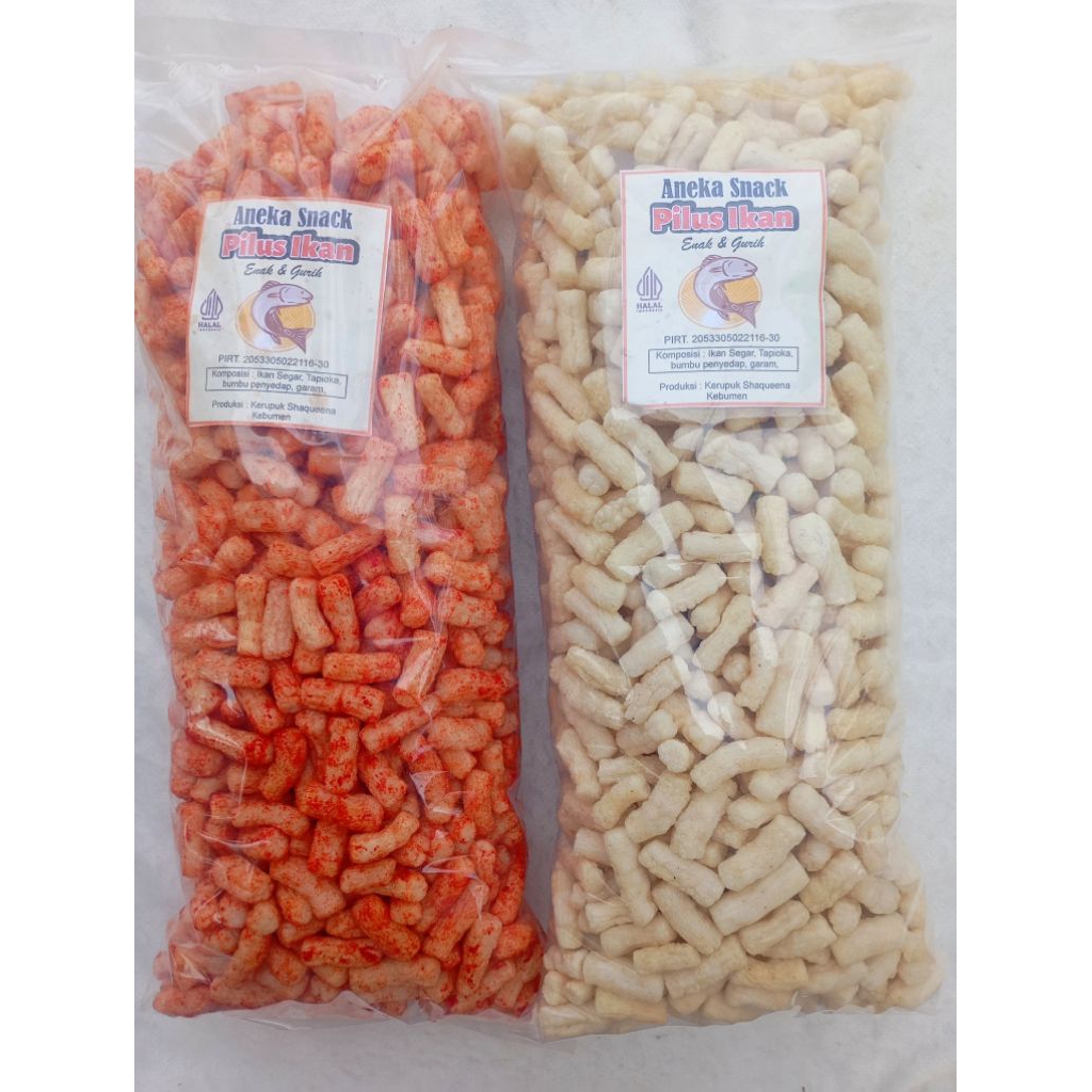 

pilus ikan 1 bal 600gr/stik ikan pedas original/snack pedas gurih