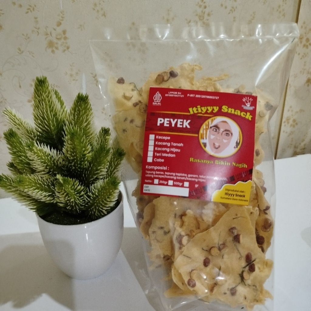 

Peyek Renyah 500g/gurih/tradisional/cemilan/homemade/snackmedan/