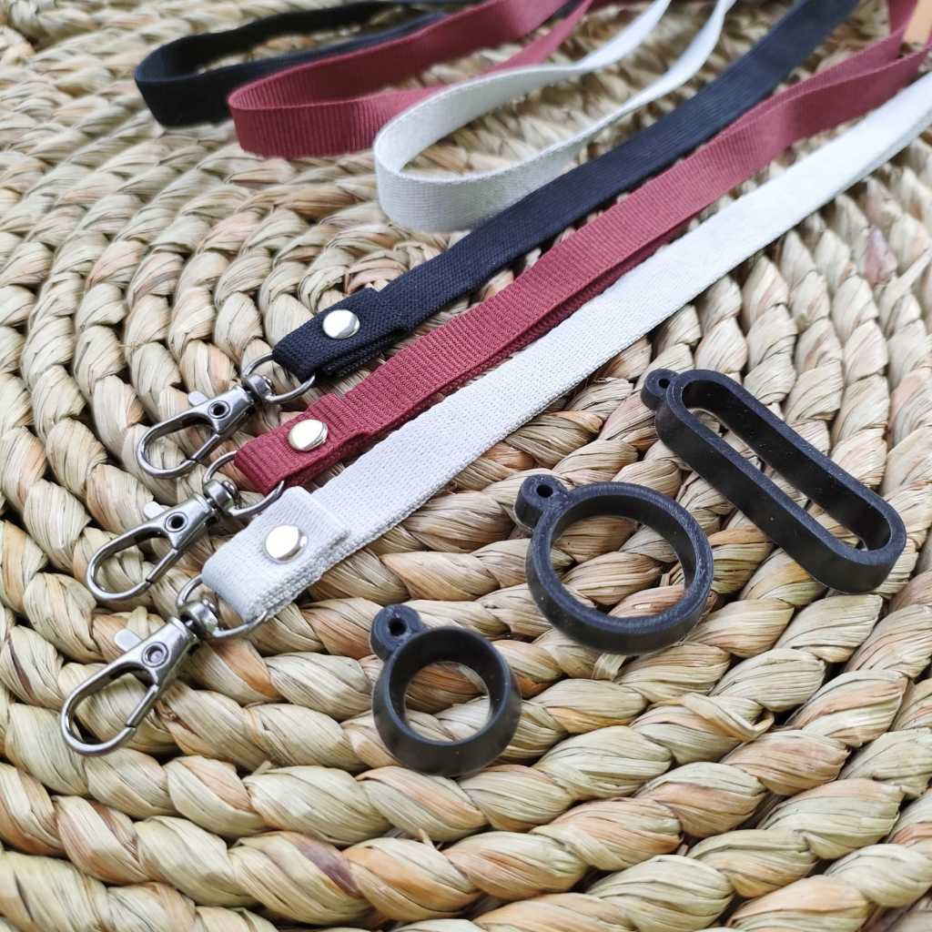 

Lanyard Tali Gantungan Simpel 1cm Free Rubber 13mm 20mm 40mm