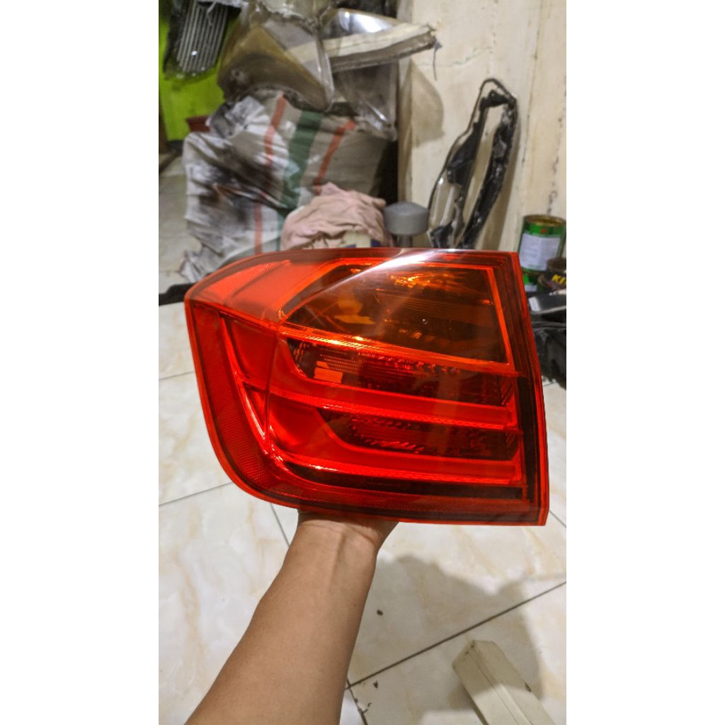 Stoplamp Lampu Belakang BMW F30 Original