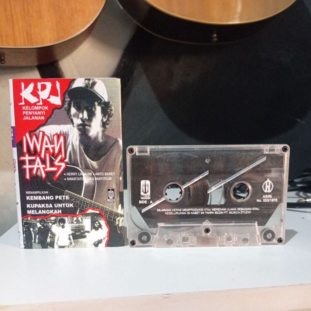 Kaset pita IWAN FALS (KPJ)