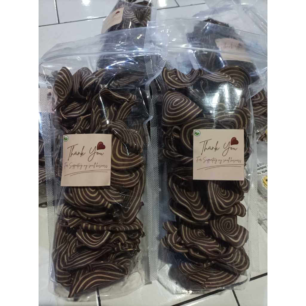 

Cemilan Kuping Gajah 200gr Cocok Untuk Santai Di Rumah