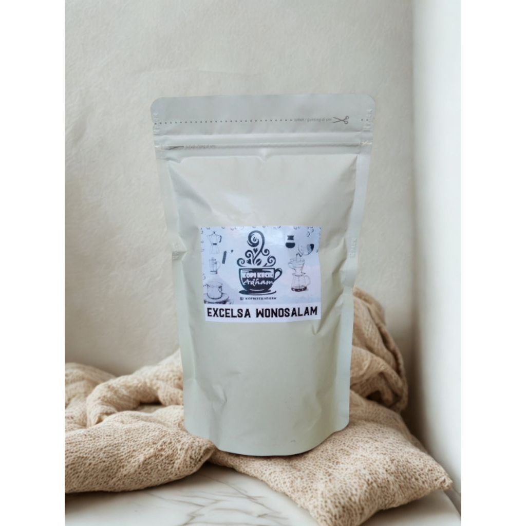 

Kopi Excelsa Wonosalam 250 Gram