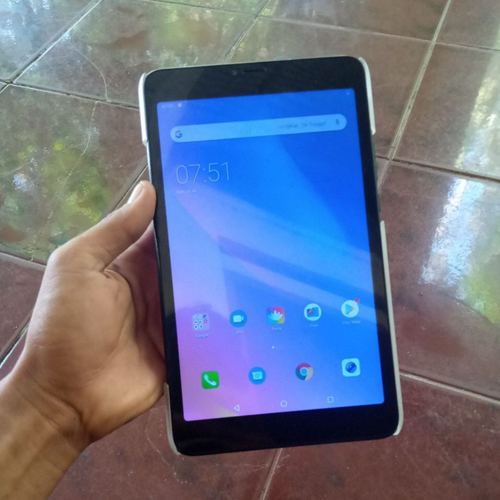 ADVAN TAB 8 MINUS SENTUH (3/16GB)