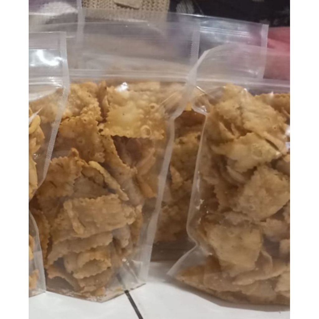 

Cemilan Keripik | Keripik Bawang Crispy Ukuran 1Kg, 500Gr, dan 250Gr, Cemilan Kriuk-Kriuk