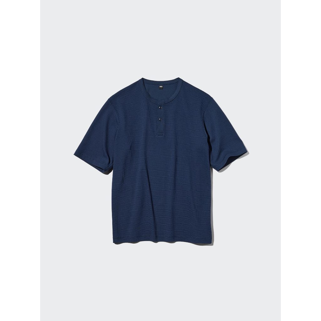 Uniqlo T-Shirt Dry Waffle Kerah Henley