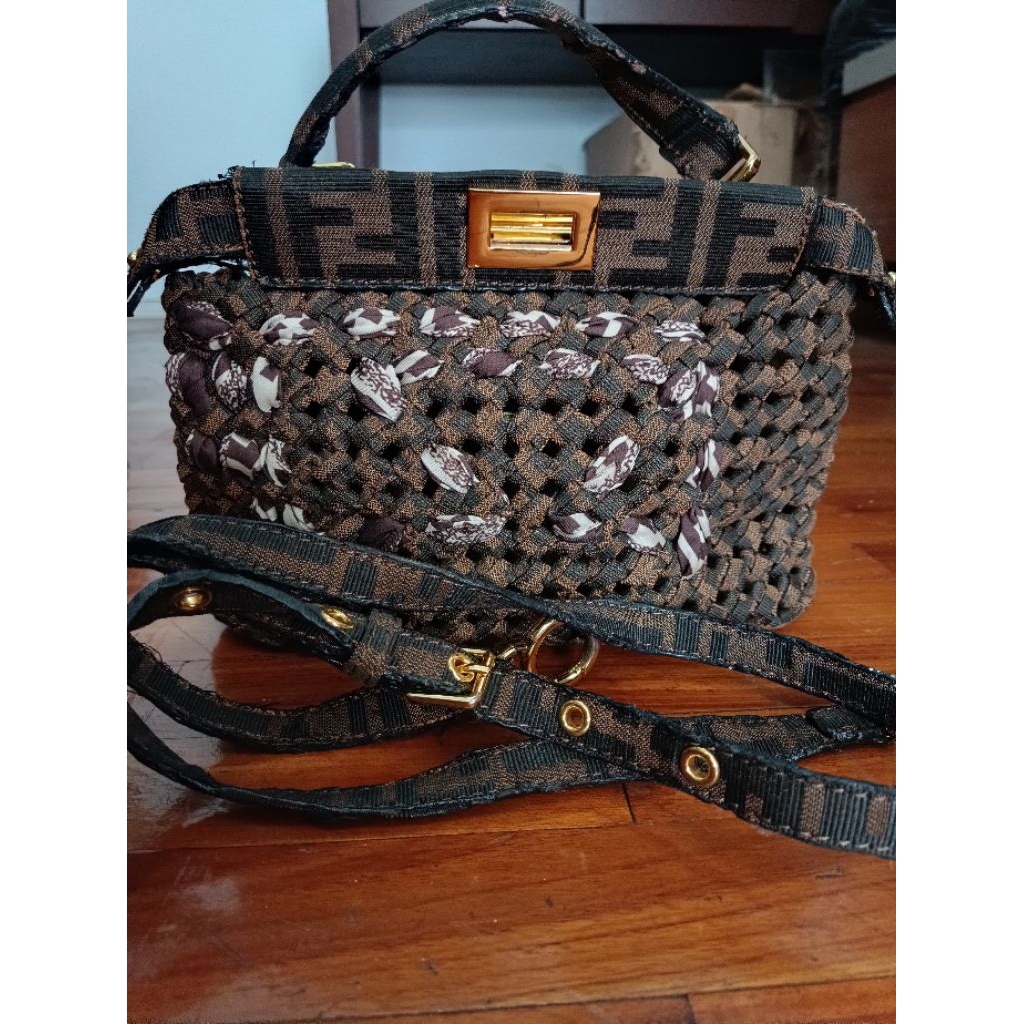 Tas slempang/jinjing anyam