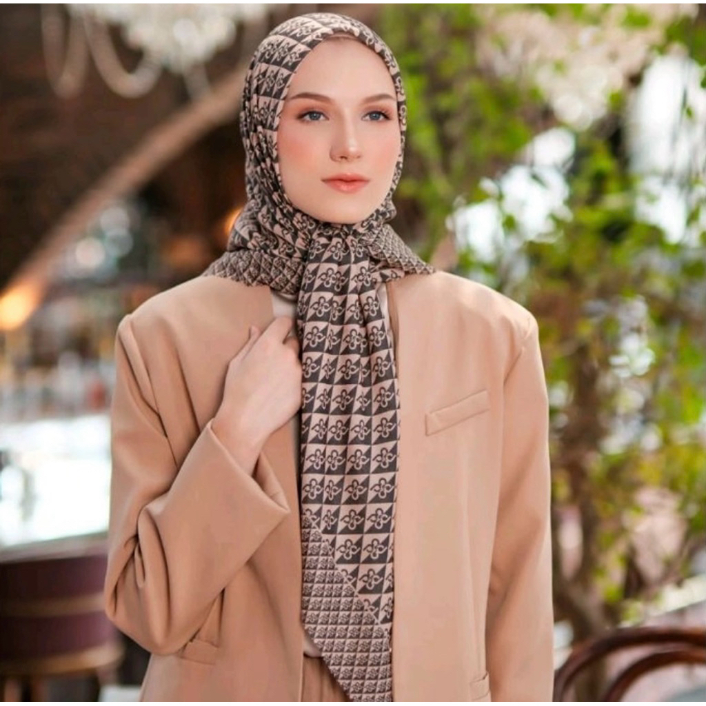 ADEOLA SCARF TWO TONE MONOGRAM SERIES
