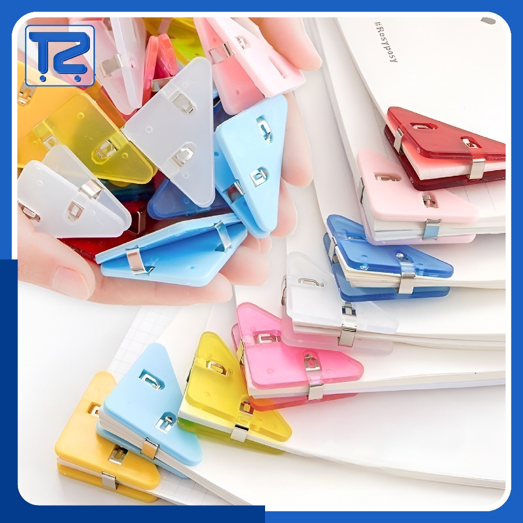 

Paper Clip Binder Klip Kertas Segitiga Penjepit Sudut Kertas Akrilik Clips Paper Corner ATK3016