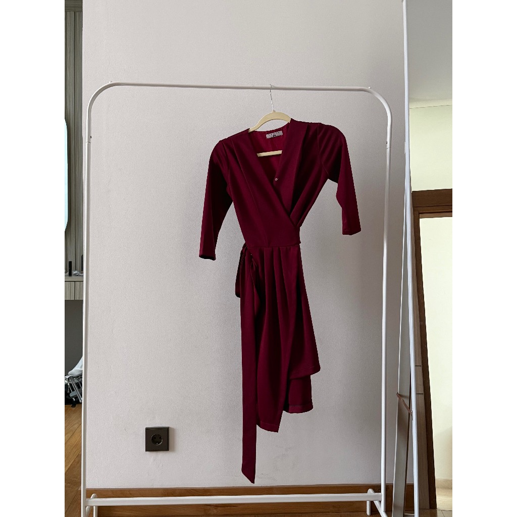 Vezzo Dress Maroon