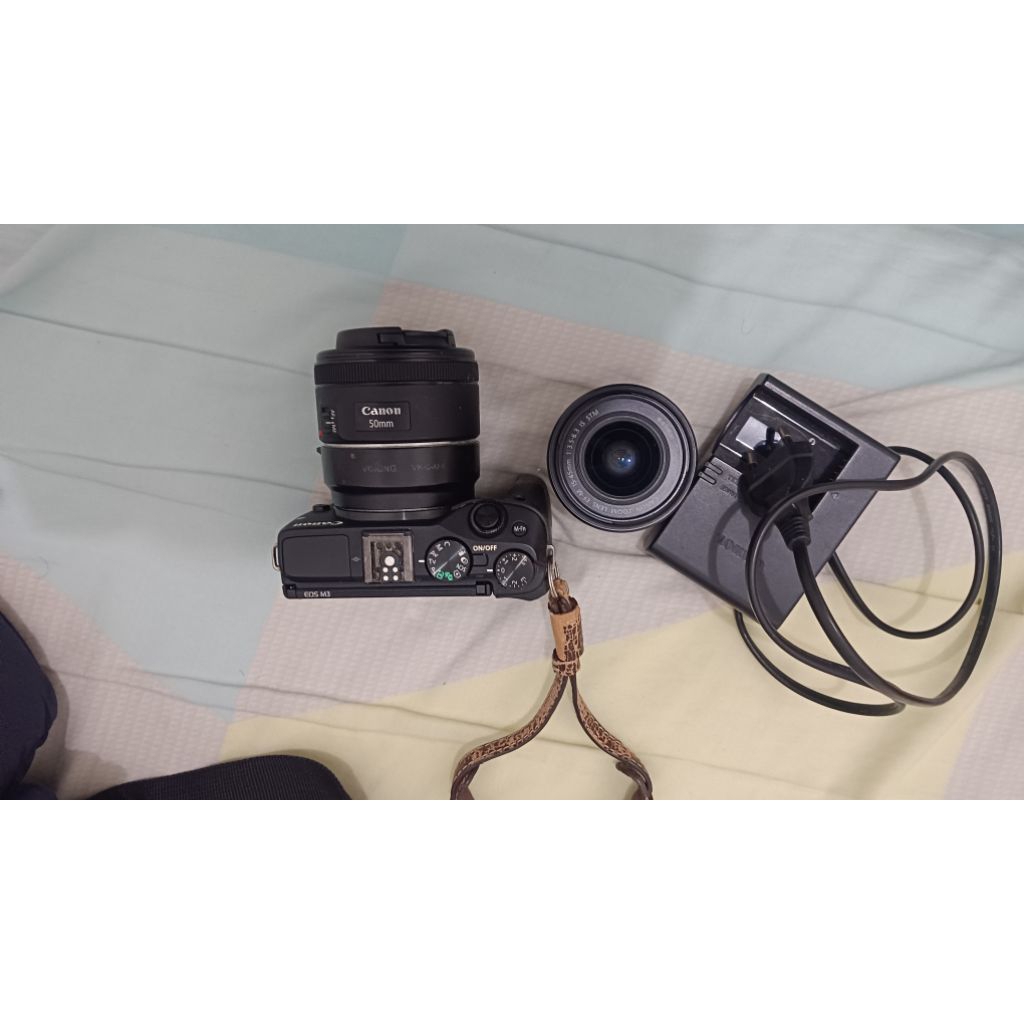 Canon EOS M3 Lensa Kit & Fix 50mm