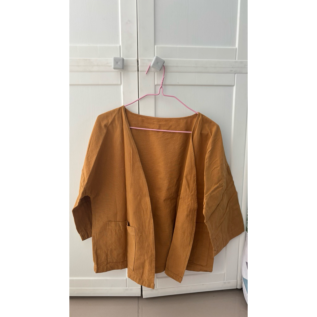 Preloved outer kuning kunyit