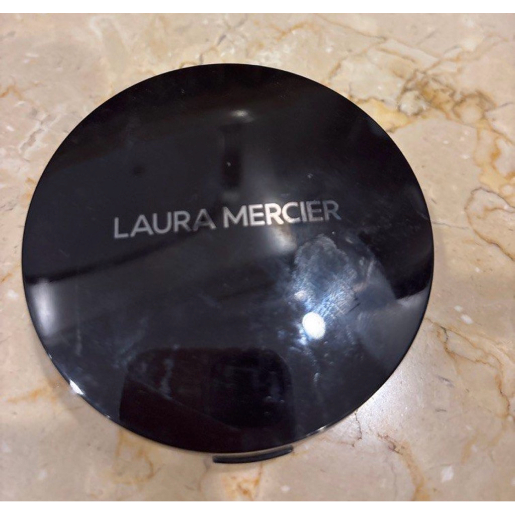 laura mercier foundation powder