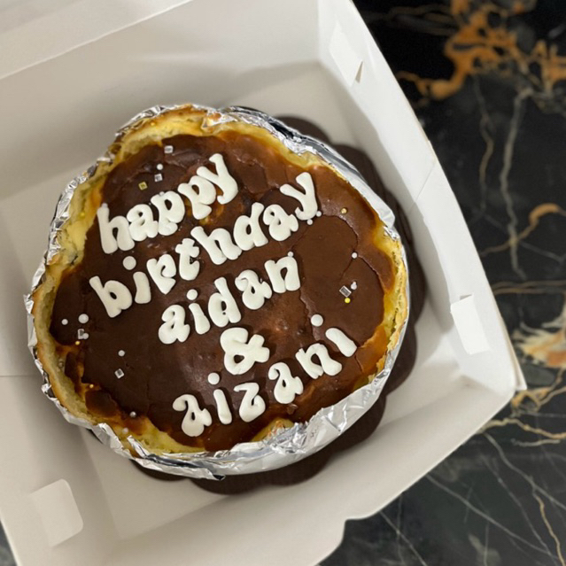 

BASQUE BURNT CHEESECAKE KUE ULANG TAHUN BIRTHDAY CAKE BENTO MINI CAKE