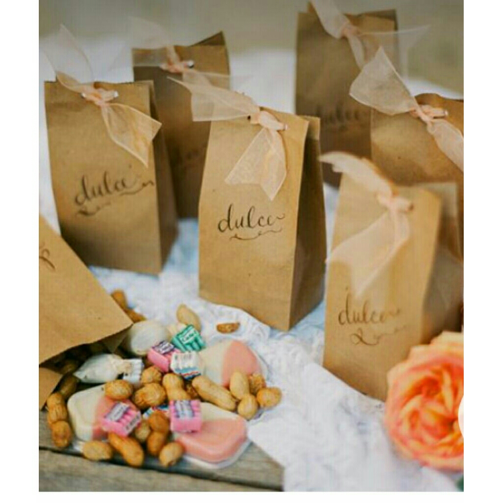 

PAPERBAG CUSTOM SUKA-SUKA 7X3X10