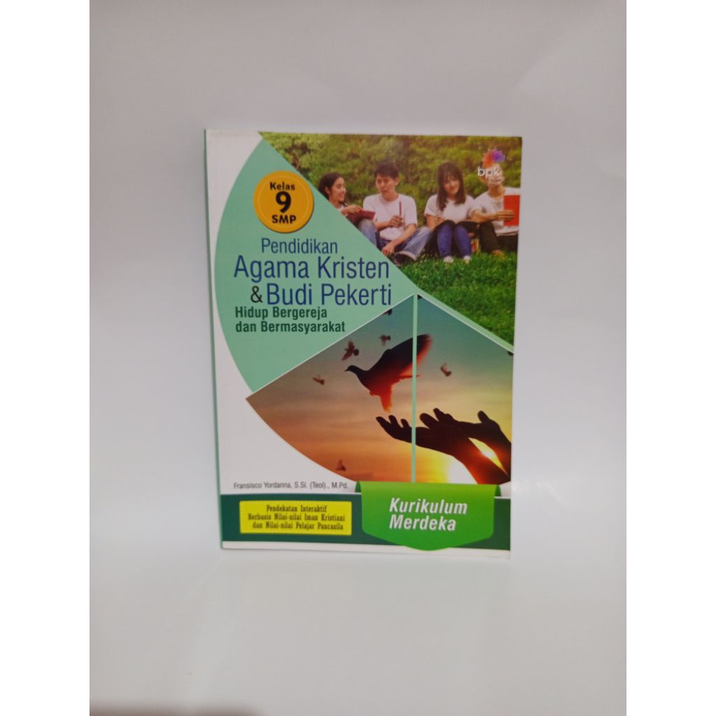 buku original - pendidikan agama Kristen dan budi pekerti untuk SMP kelas 9 K merdeka BPK gunung mul