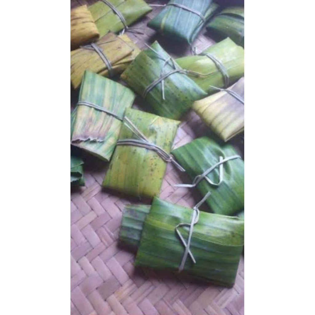 

Tempe daun asli organik isi 10 pcs cemilan orang pedesaan