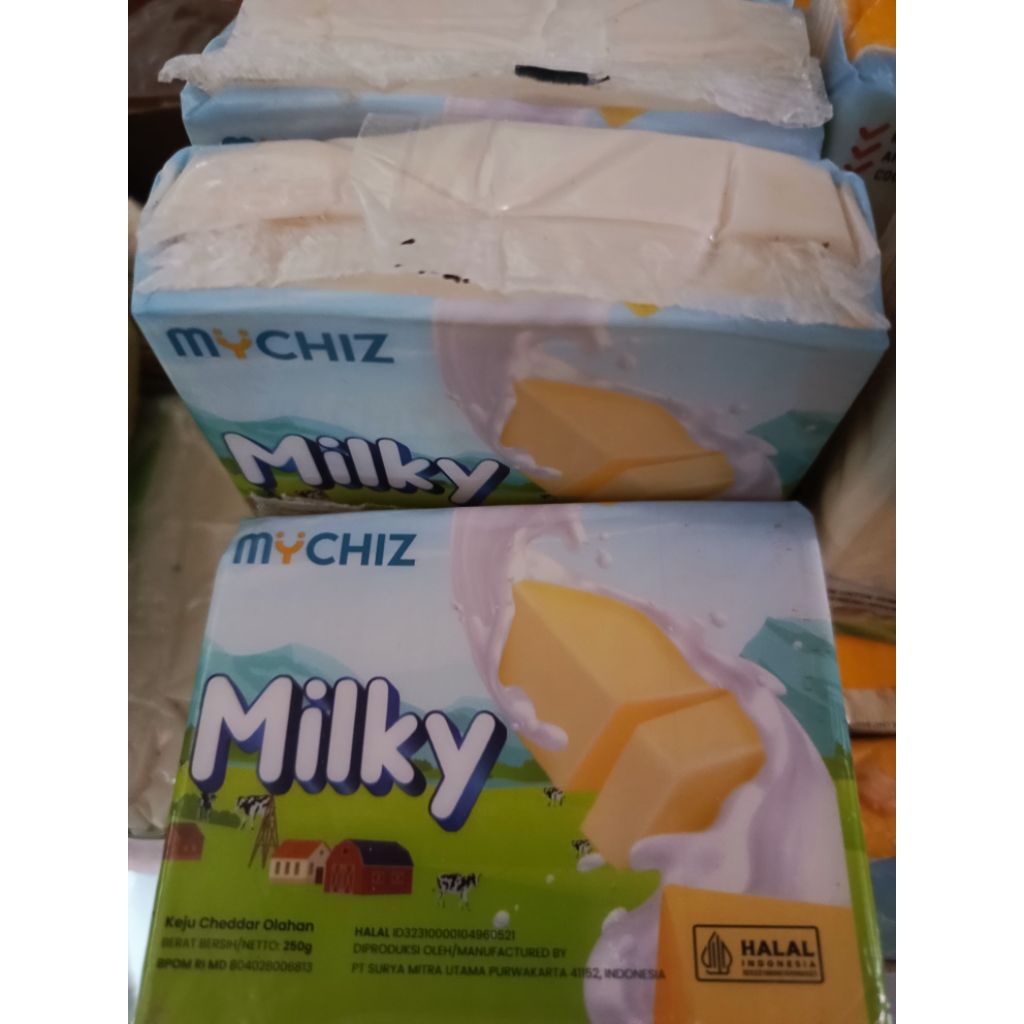

Milky MyChiz Keju Parut 250gr – Keju Putih Milky Creamy Cocok untuk Topping Roti Donat