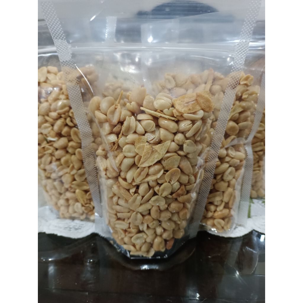 

KACANG TOJIN BAWANG GORENG GURIH