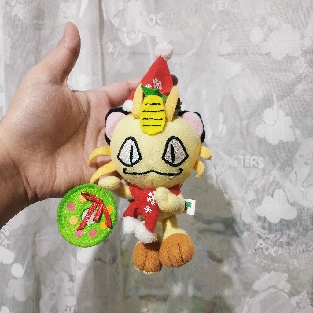 GANTUNGAN BONEKA POKEMON MEOWTH CHRISTMAS