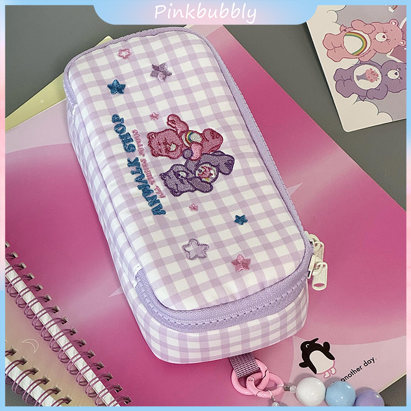 

Pinkbubbly.【Ready】Bear Plaid Pencil Bag Kartun Bear Student Stationery Desain Ritsleting Desain Pensil Nilai Tinggi Tas Pensil Lucu