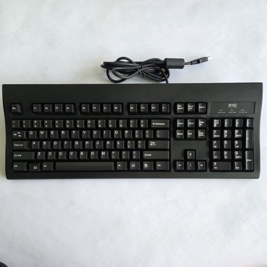 Keyboard wyse KU-8933 hitam kabel USB