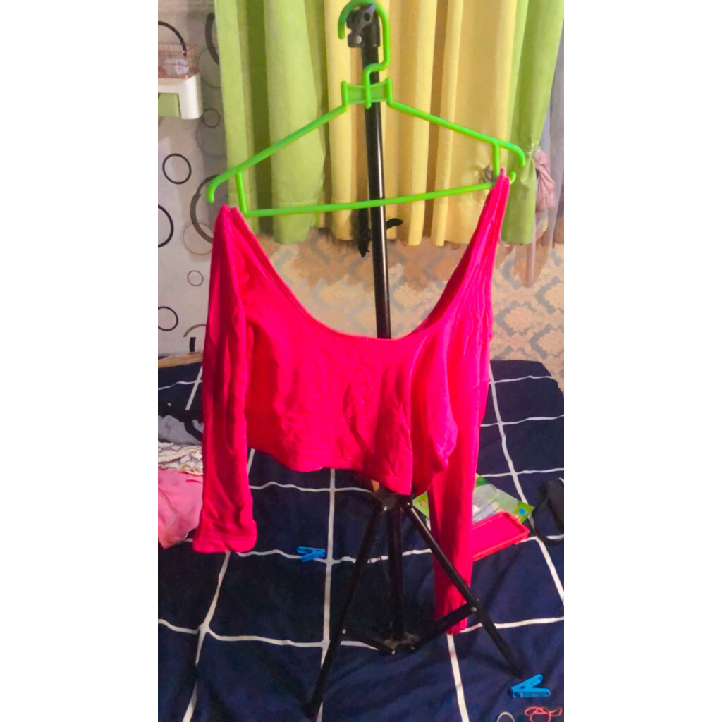 Crop top panjang sabrina one shoulder