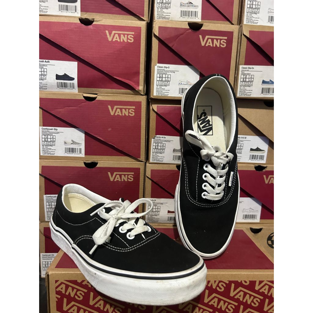 vans authentic