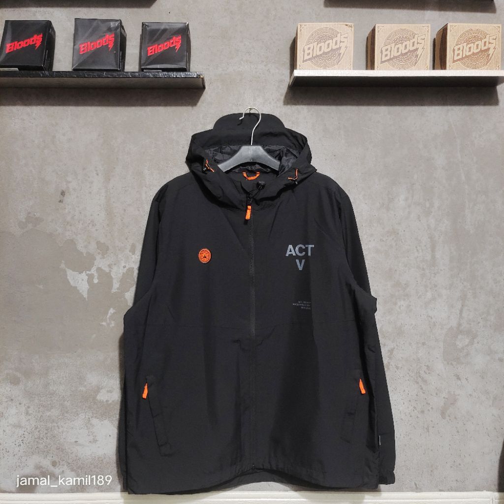 JACKET OUTDOOR BLOODS ACTV ZOID BLACK ORIGINAL.