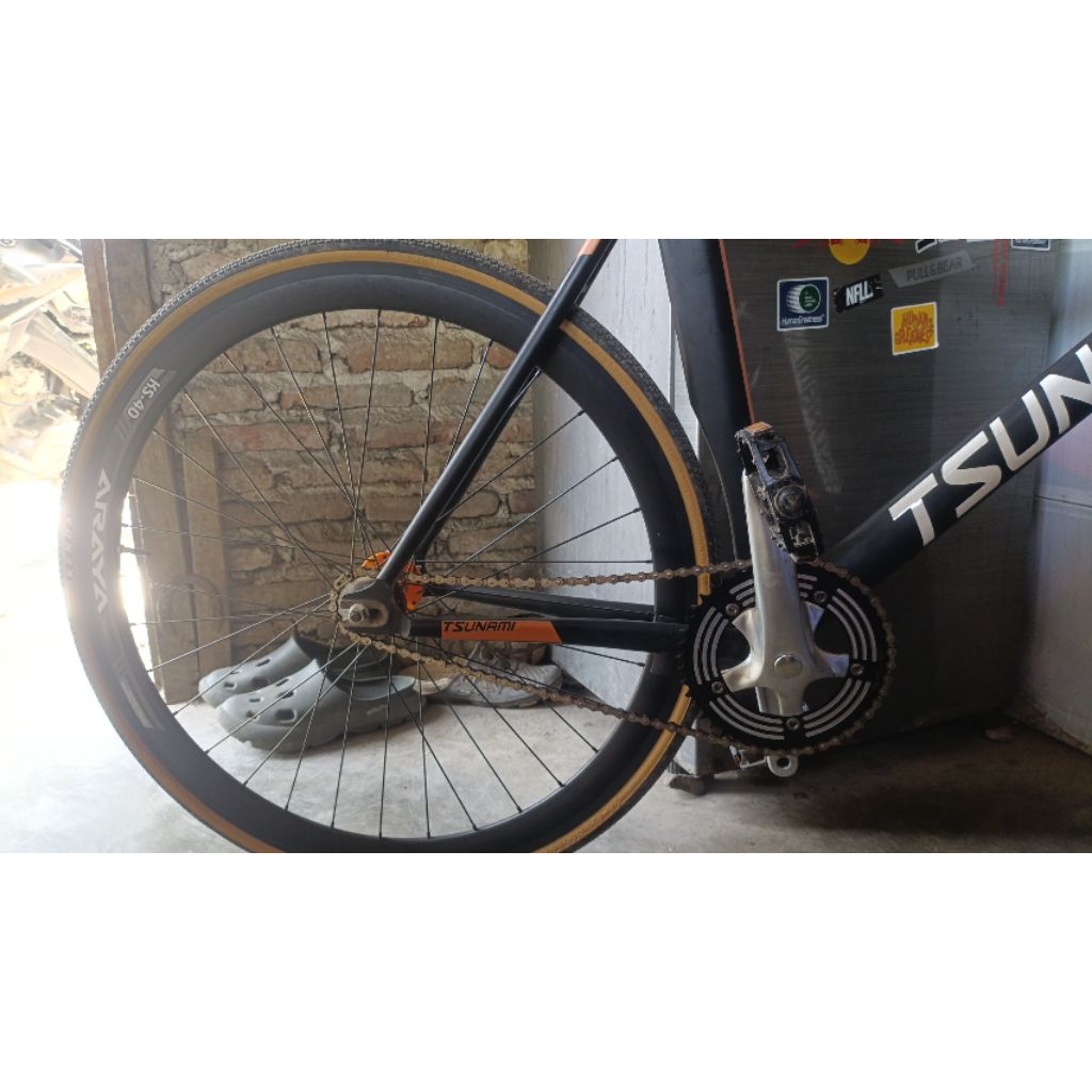 Sepeda fixie SNM300 (custom)