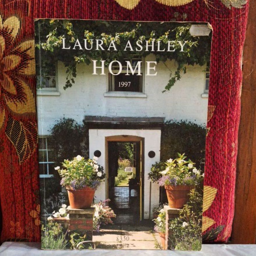 Buku Original LAURA ASHLEY HOME 1997 Bekas