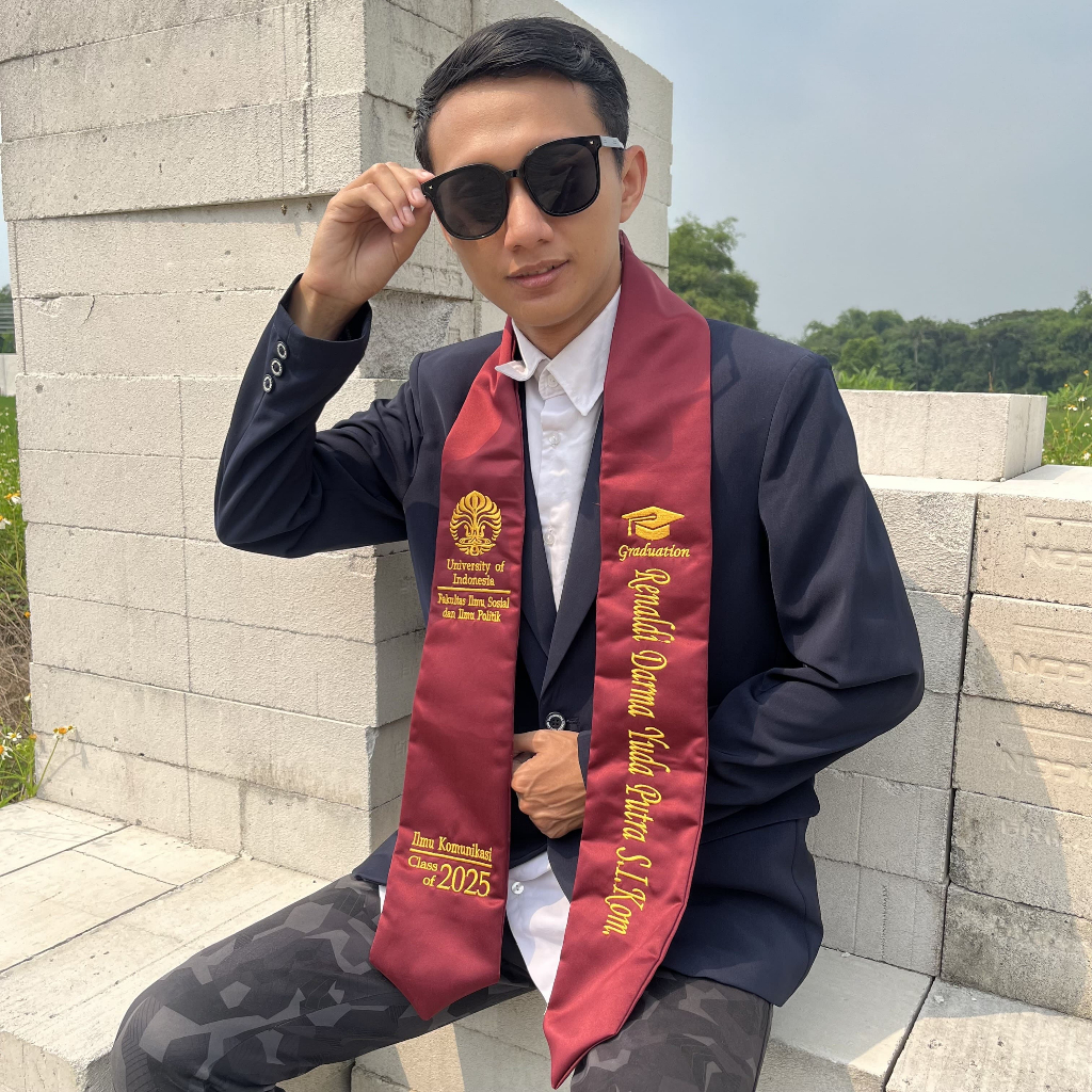 SELEMPANG WISUDA SELEMPANG WISUDA LEHER BORDIR KOMPUTER KAIN SATIN PREMIUM