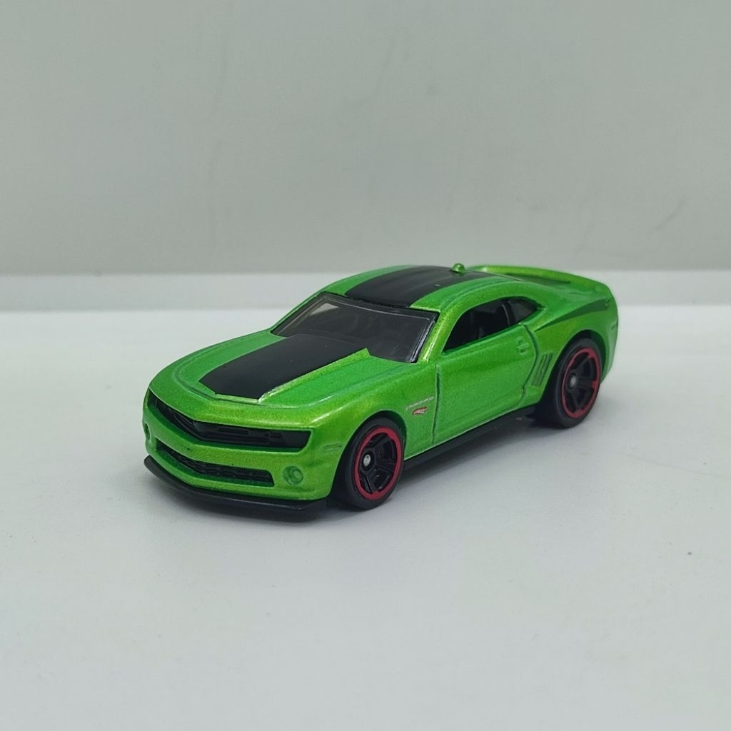 LOOSE Diecast Hot Wheels '12 CAMARO ZL1 Factory 500 H. P. Green Mainan Anak Mobilan Murah Lelang Hot