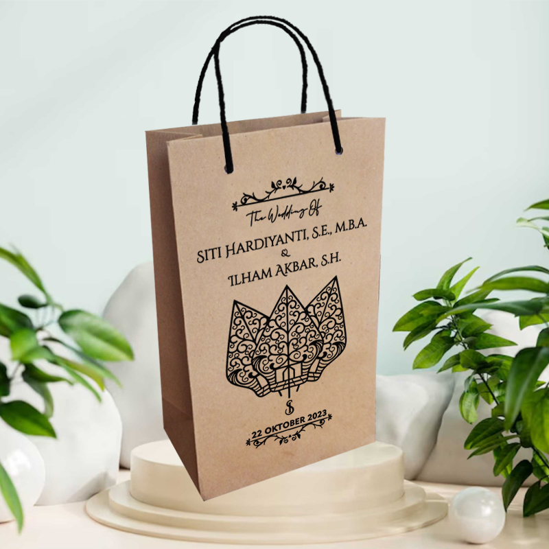 

Paperbag 15x8x25 Coklat Sablon / Paperbag Polos Coklat / Paperbag wafer Coklat / Tas Kertas Coklat / Paperbag Sablon Custom