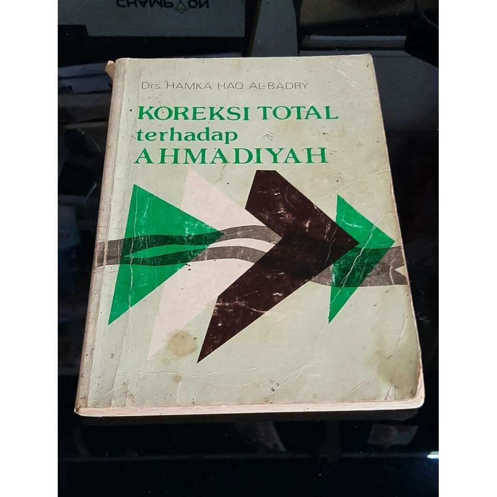 KOREKSI TOTAL TERHADAP AHMADIYAH