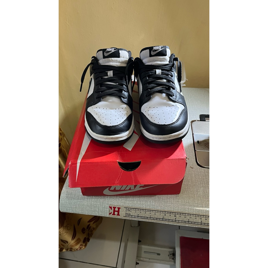 sepatu Nike dunk panda ( second ) original 100%