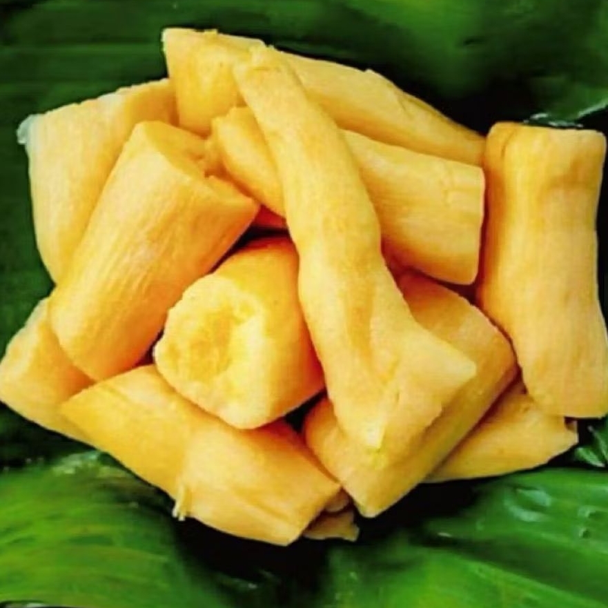 

Tape/ Peuyem Singkong mentega