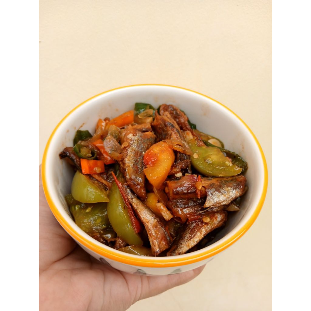 

Tumis Ikan Asin Cue / Layang 150gr