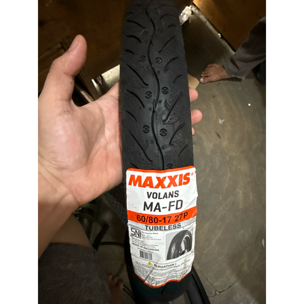 ban maxxis maxis BAN 60/80-17 , 60 80 17 VOLANS MAXXIS TUBELESS TUBLES